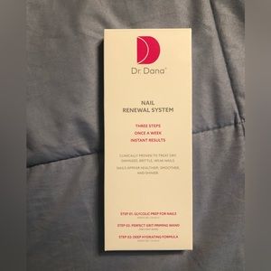 Nuskin Dr. Dana nail renewal system